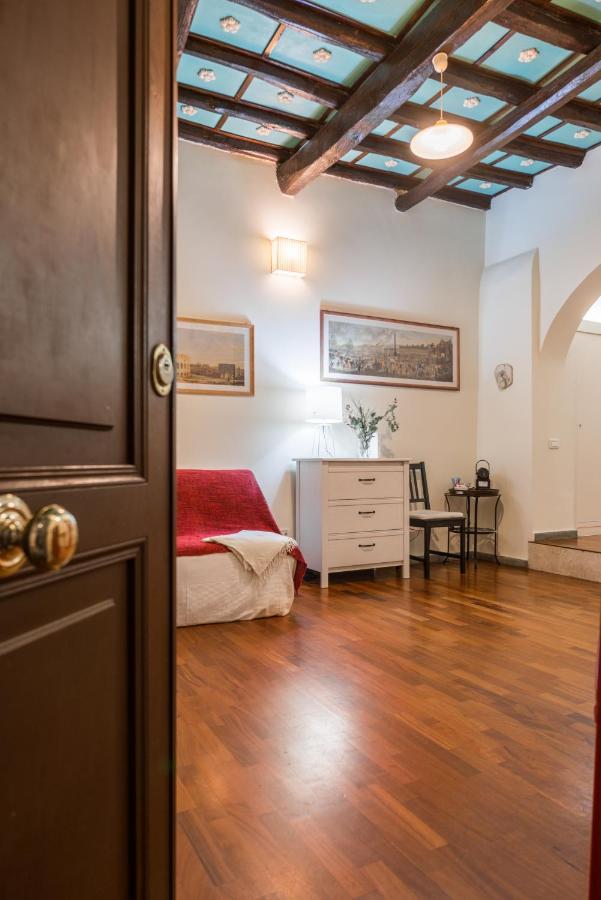 Colosseum Townhouse ローマ エクステリア 写真